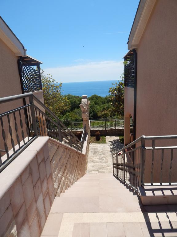 Apartmani Zona Sveti Stefan Exterior photo