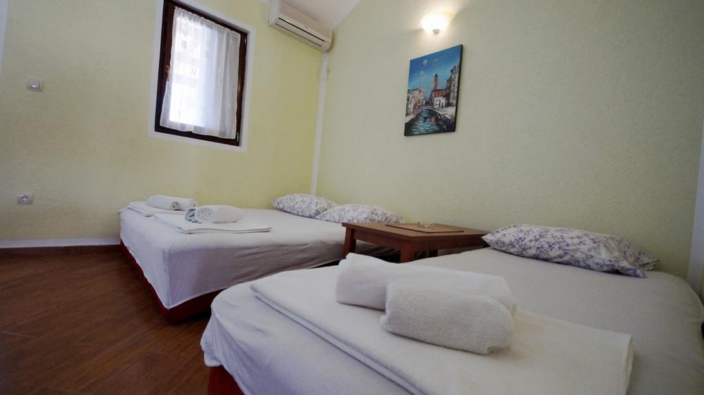 Apartmani Zona Sveti Stefan Exterior photo